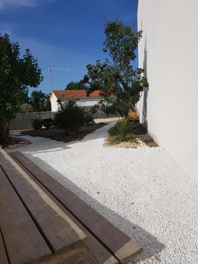 Вілла Charmante Maison De Vacances Сен-Жиль-Круа-де-Ві Екстер'єр фото